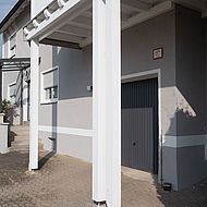 Eingangsbereich eines frisch sanierten Hauses in Mitteleschenbach